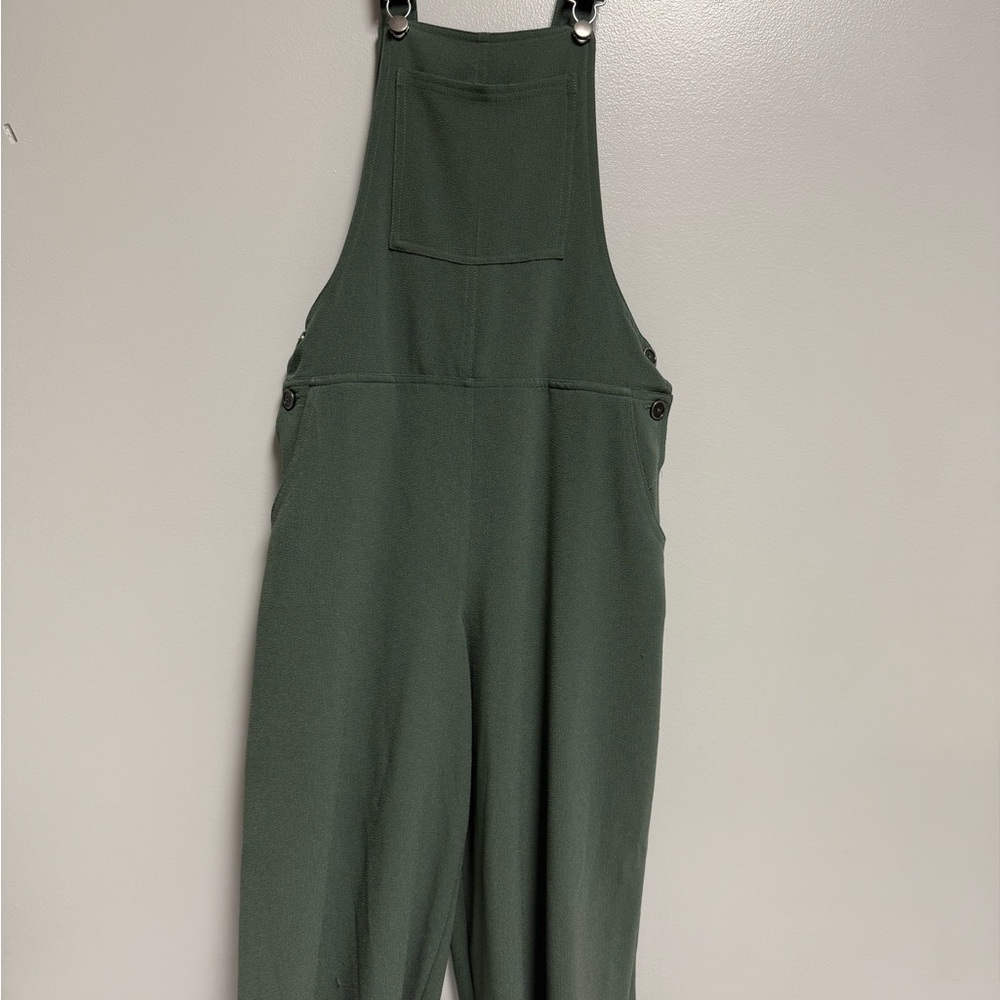 Xhilaration flowy jumpsuit